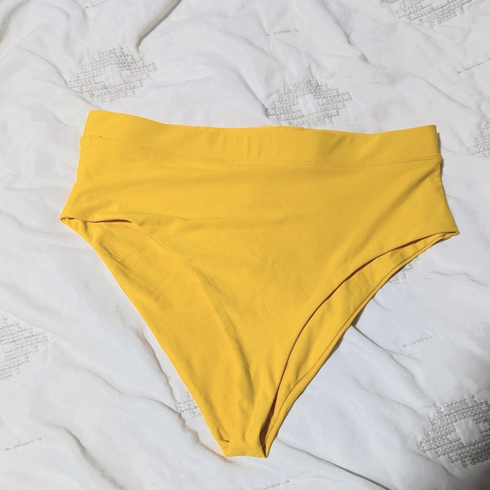 Kittenish Yellow High-Waisted Cheeky Bikini Bottom SZ L